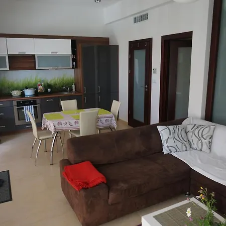 Apartment Lesna *