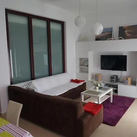 Apartment Lesna *